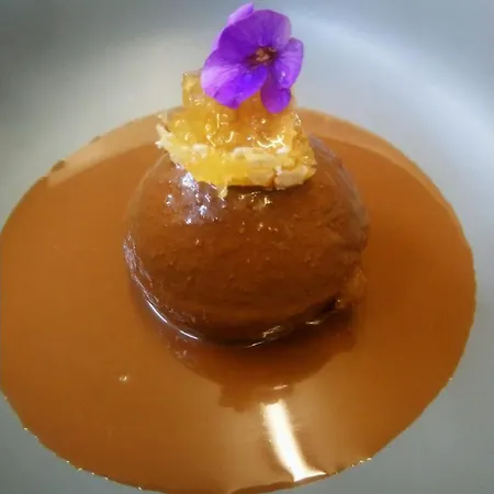 Orchard & Wolds Restaurant 5* スカーバラ