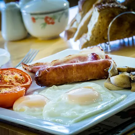 Orchard & Wolds Restaurant