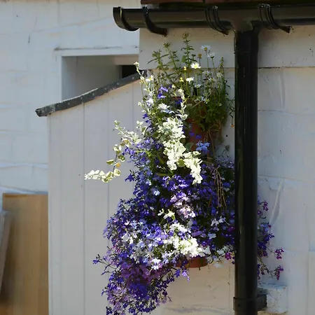Orchard & Wolds Restaurant