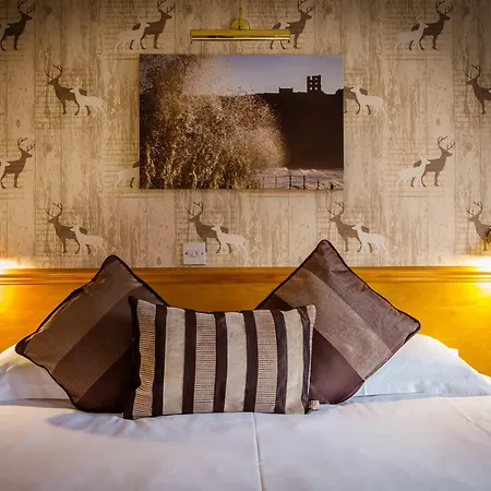 Orchard & Wolds Restaurant 5*