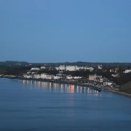 Orchard & Wolds Restaurant Hotel