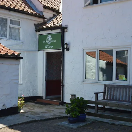 Hotel Orchard Cayton