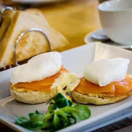 Orchard & Wolds Restaurant 5* Cayton